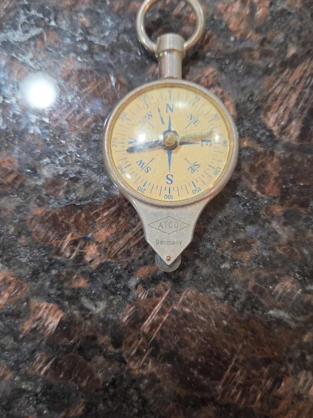 Vintage-Style Pocket Compass — Gold Face with Blue Markings